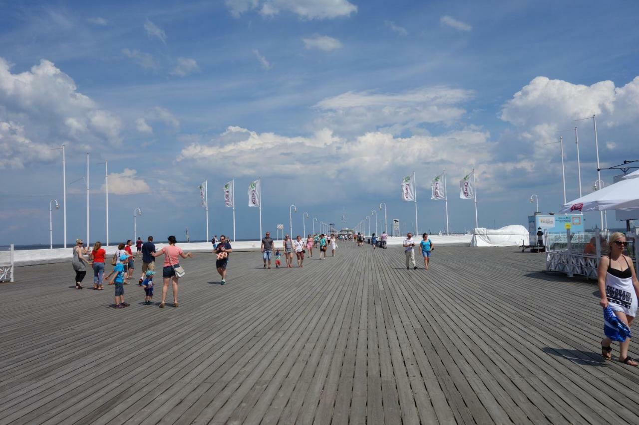 Pulse Centre 600m Beach